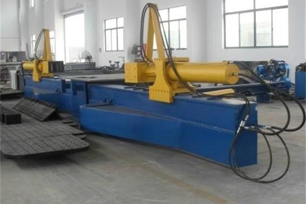 拉彎?rùn)C(jī)所加工的產(chǎn)品質(zhì)量允許產(chǎn)生的偏差標(biāo)準(zhǔn)是什么呢？